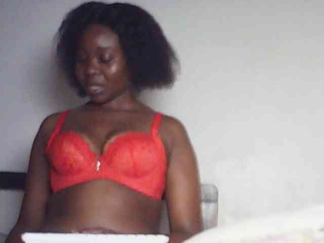 Sandequeen webcam