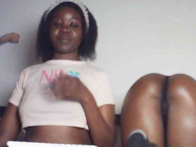Sandequeen webcam