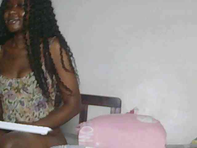 Sandequeen webcam