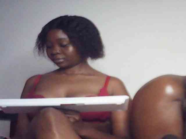 Sandequeen webcam