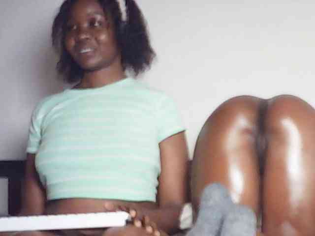 Sandequeen webcam