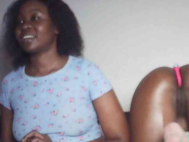 Sandequeen webcam