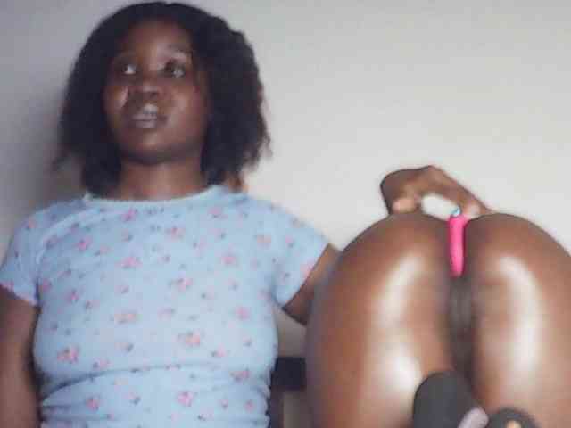 Sandequeen webcam