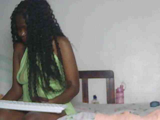 Sandequeen webcam