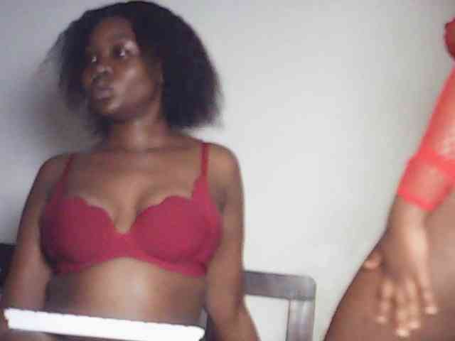 Sandequeen webcam