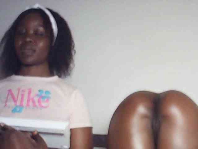 Sandequeen webcam