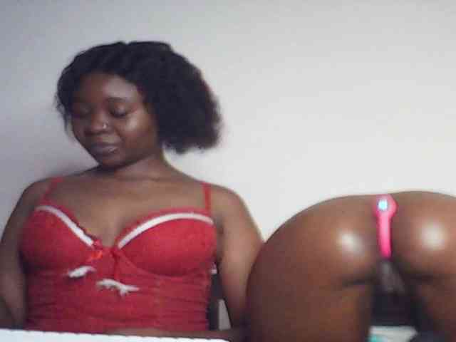 Sandequeen webcam