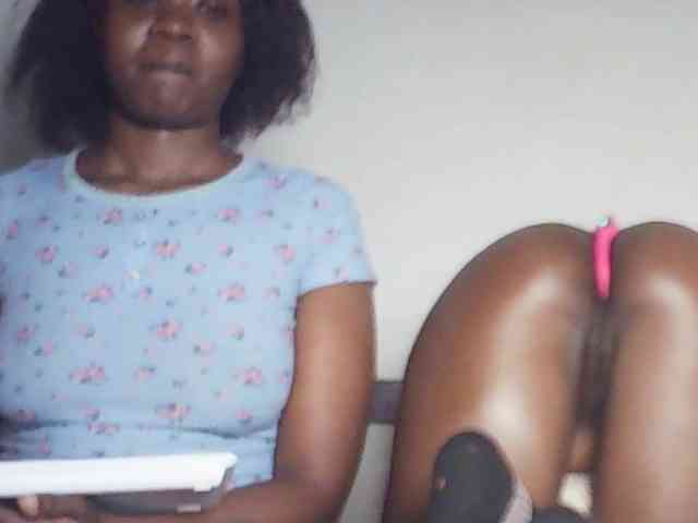 Sandequeen webcam