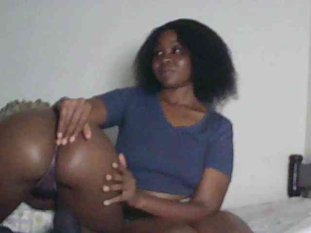 Sandequeen Live Webcam on BongaCams