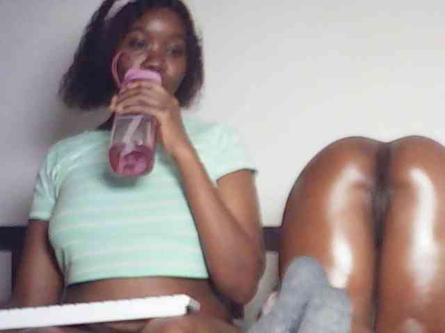 Sandequeen webcam