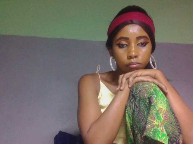 zelioness live cam on BongaCams
