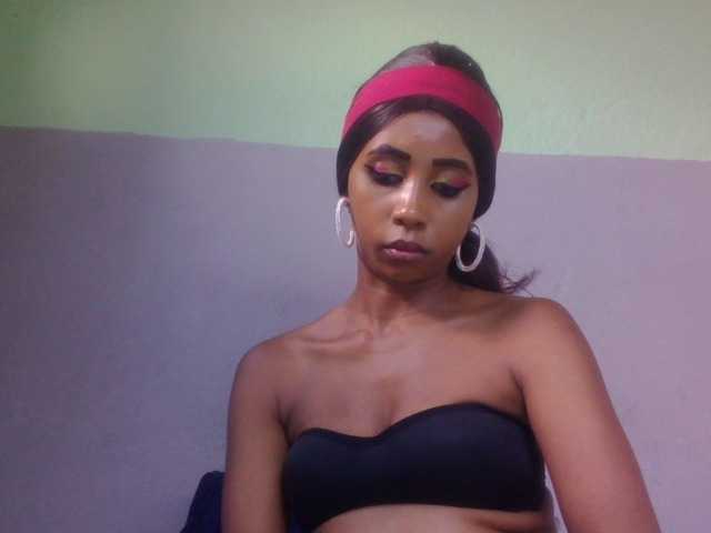 zelioness live cam on BongaCams