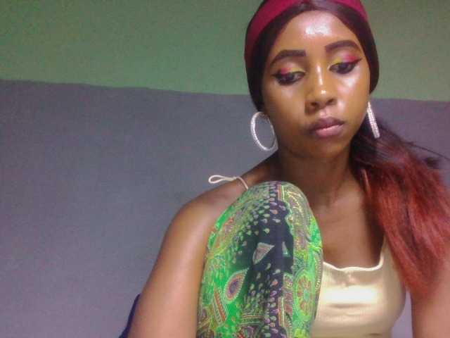 zelioness live cam on BongaCams