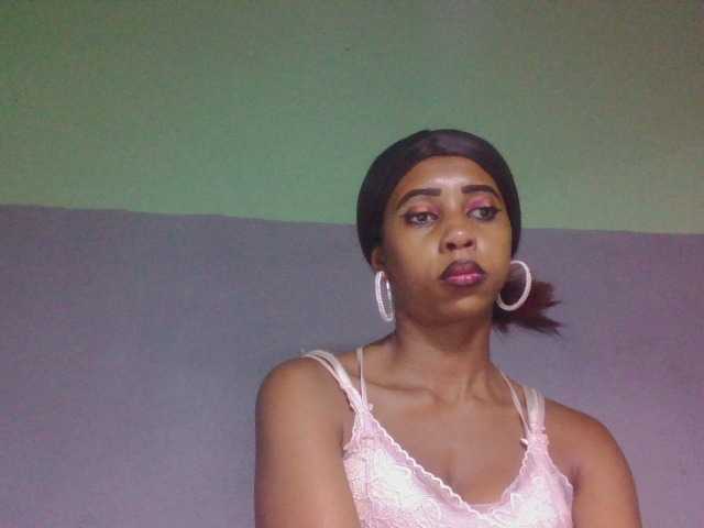 zelioness live cam on BongaCams