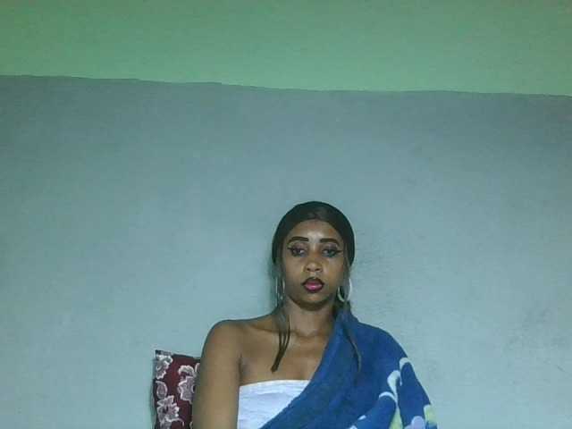 zelioness live cam on BongaCams