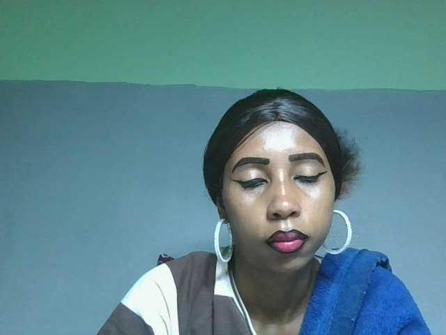 zelioness live cam on BongaCams