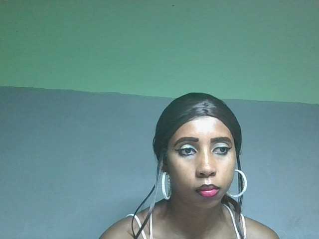 zelioness live cam on BongaCams