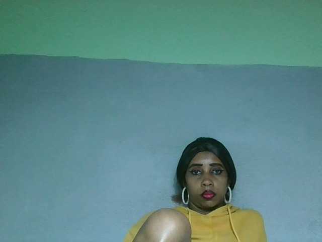 zelioness live cam on BongaCams