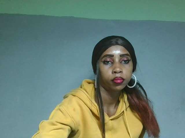zelioness live cam on BongaCams