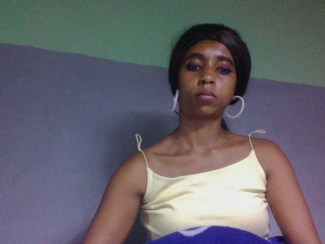 zelioness live cam on BongaCams