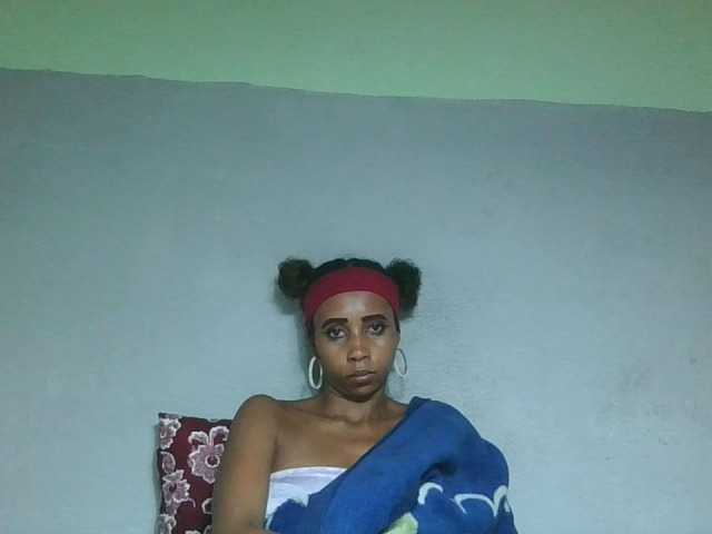 zelioness live cam on BongaCams