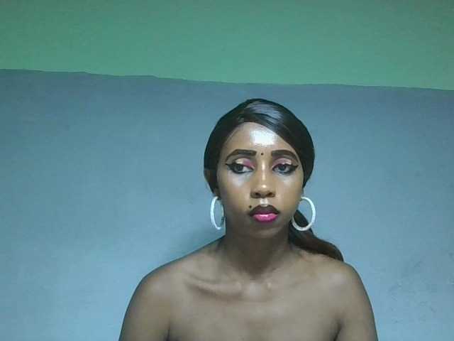 zelioness live cam on BongaCams
