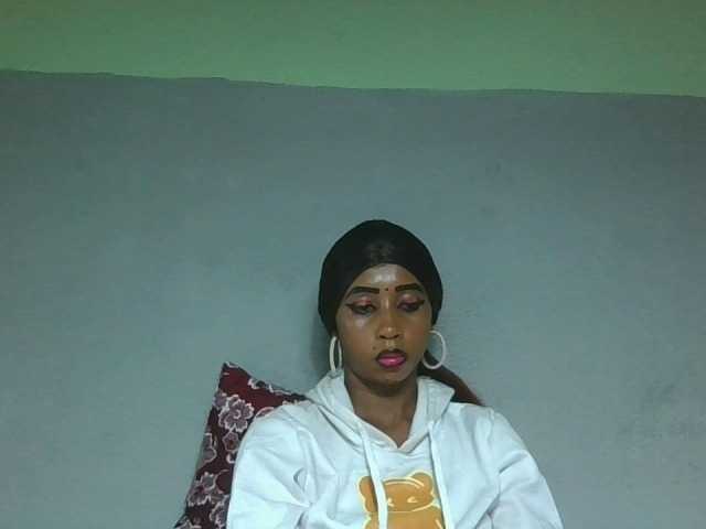 zelioness live cam on BongaCams