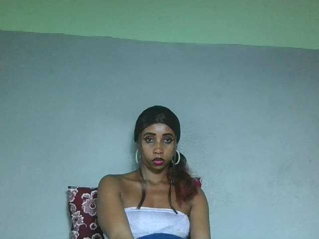 zelioness live cam on BongaCams