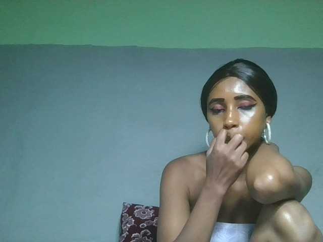 zelioness live cam on BongaCams