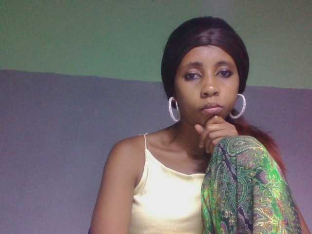 zelioness live cam on BongaCams