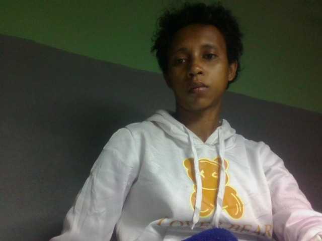 zelioness live cam on BongaCams