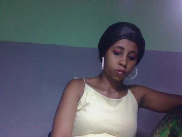 zelioness live cam on BongaCams