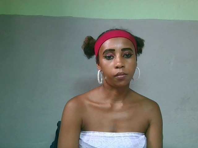 zelioness live cam on BongaCams