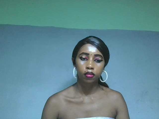 zelioness live cam on BongaCams