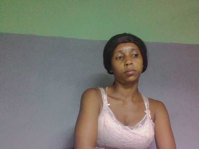 zelioness live cam on BongaCams