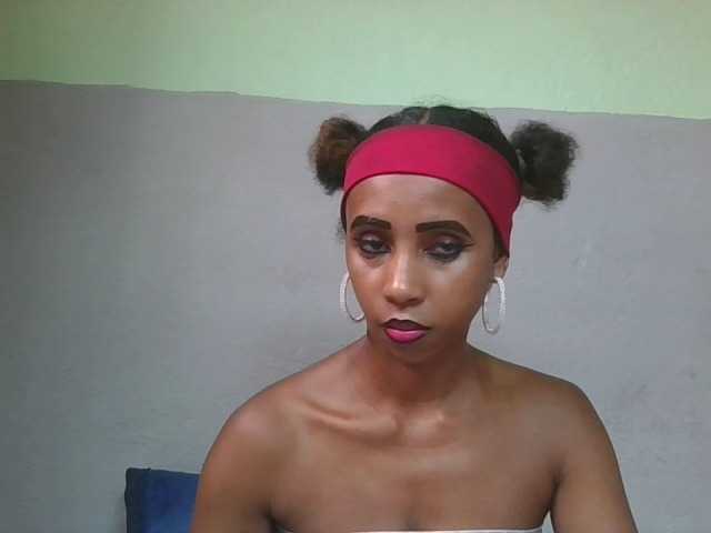 zelioness live cam on BongaCams