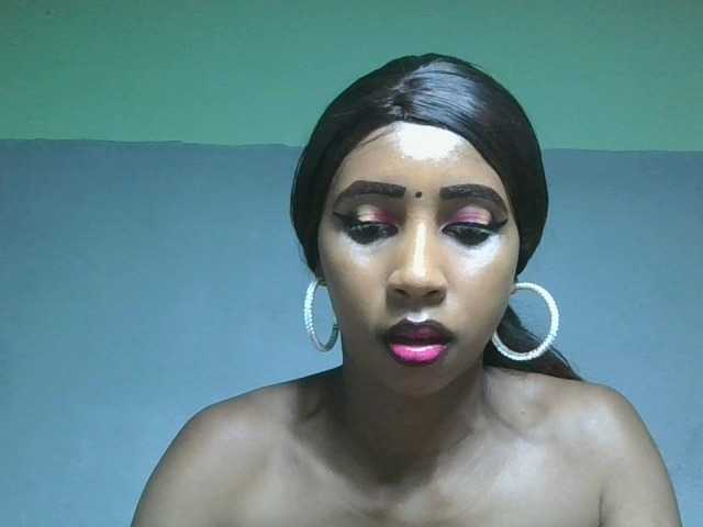 zelioness live cam on BongaCams