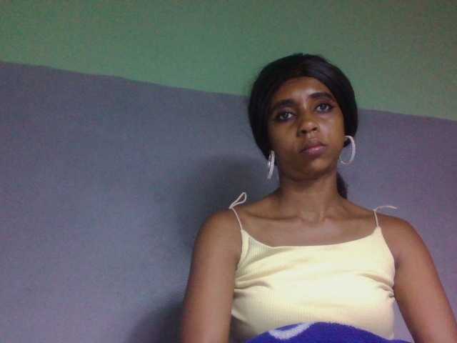 zelioness live cam on BongaCams
