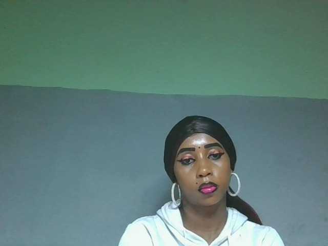 zelioness live cam on BongaCams