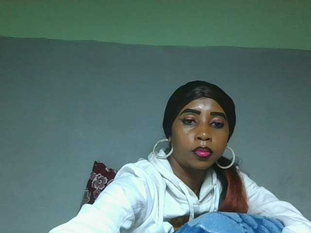 zelioness live cam on BongaCams