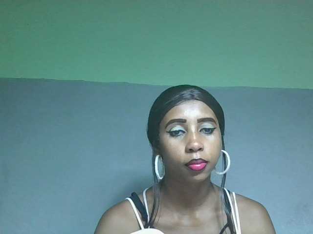 zelioness live cam on BongaCams
