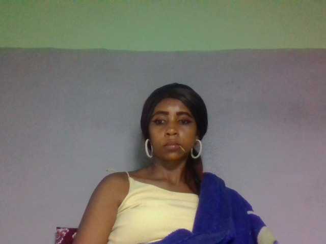 zelioness live cam on BongaCams