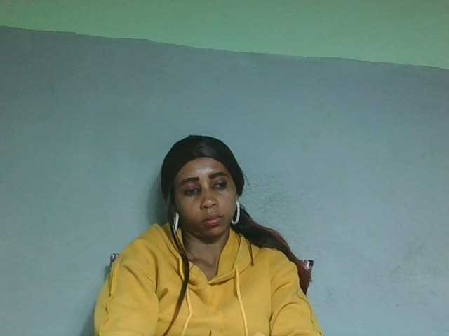 zelioness live cam on BongaCams