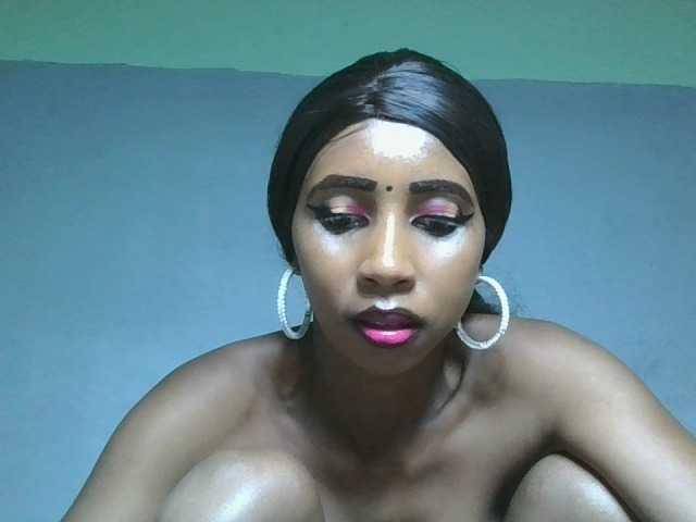 zelioness live cam on BongaCams
