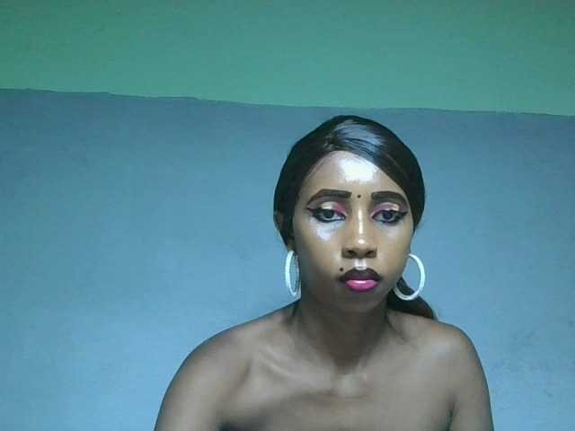 zelioness live cam on BongaCams