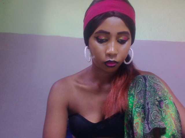 zelioness live cam on BongaCams