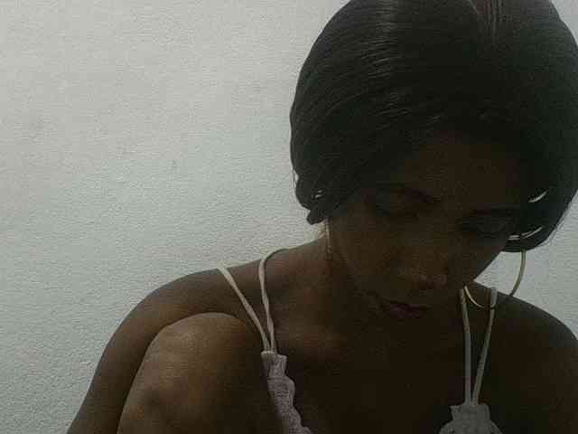 zelioness webcam