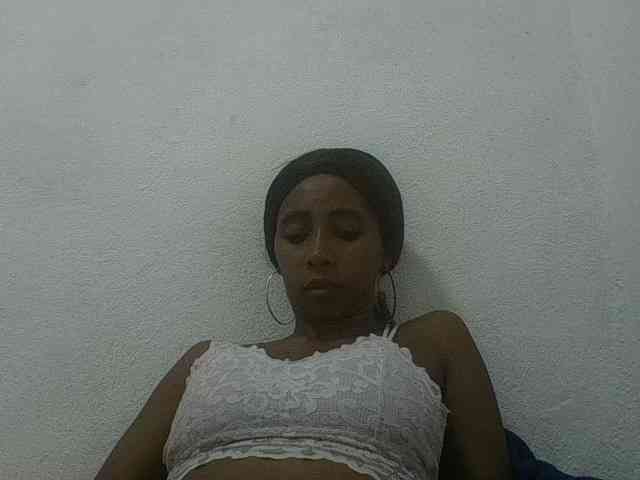 zelioness webcam