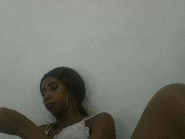 zelioness webcam