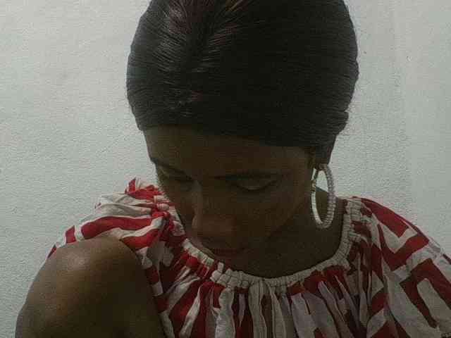 zelioness webcam